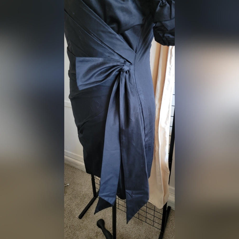 Fame And Partners Elegant Black Off-Shoulder Wrap Dress with Side Bow Size 4 - Picture 5 of 10